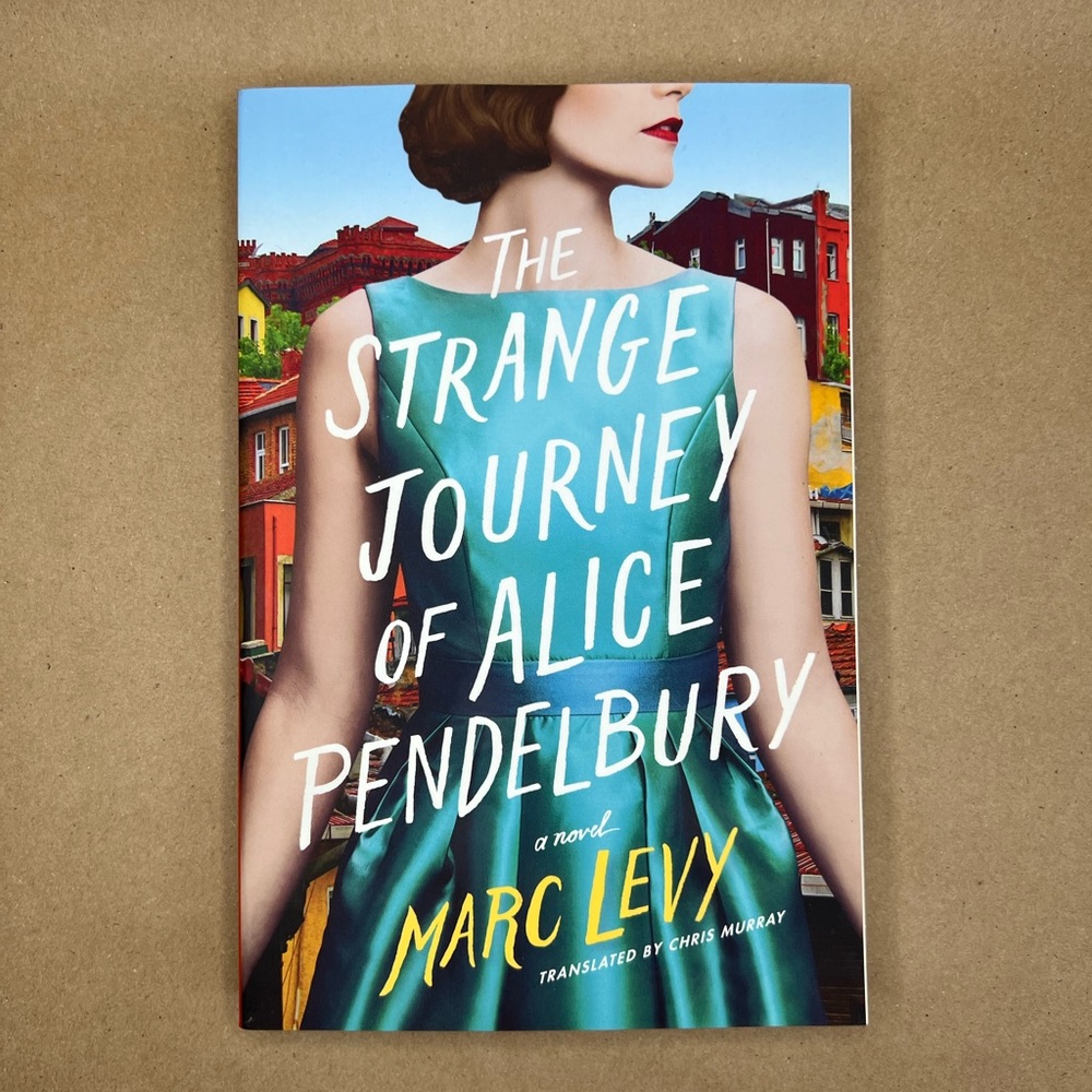 NEW book / The Strange Journey of Alice Pendelbury - Marc Levy (Paperback)